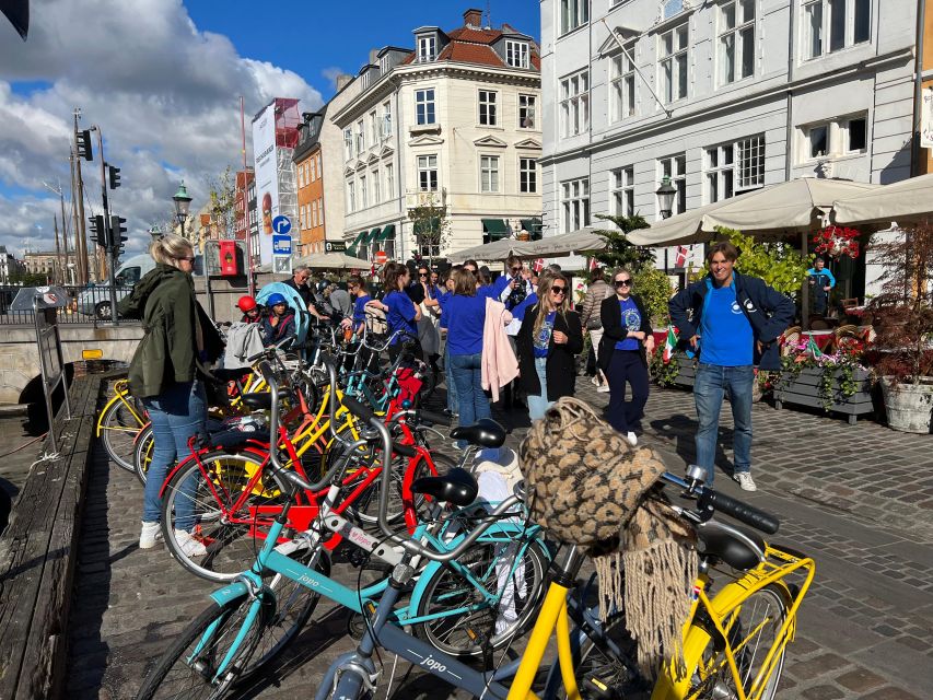 Copenhagen: City Highlights Guided Bike Tour - What the two-hour pace feels like