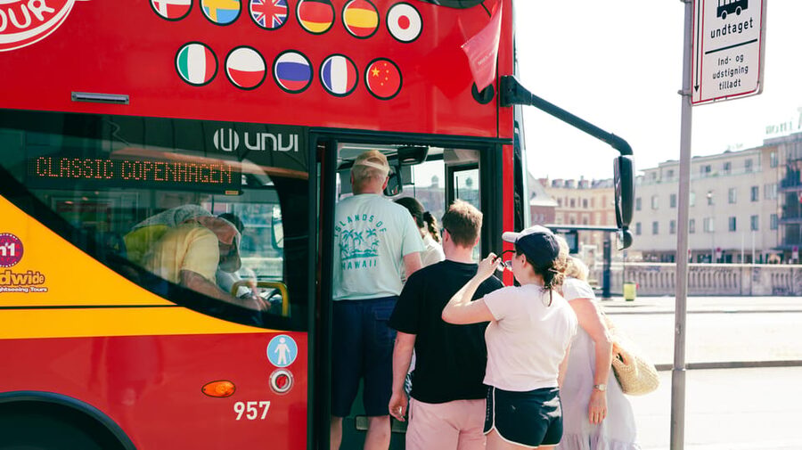 Copenhagen: City Sightseeing Hop-On Hop-Off Bus Tour - Who will get the most from this tour?