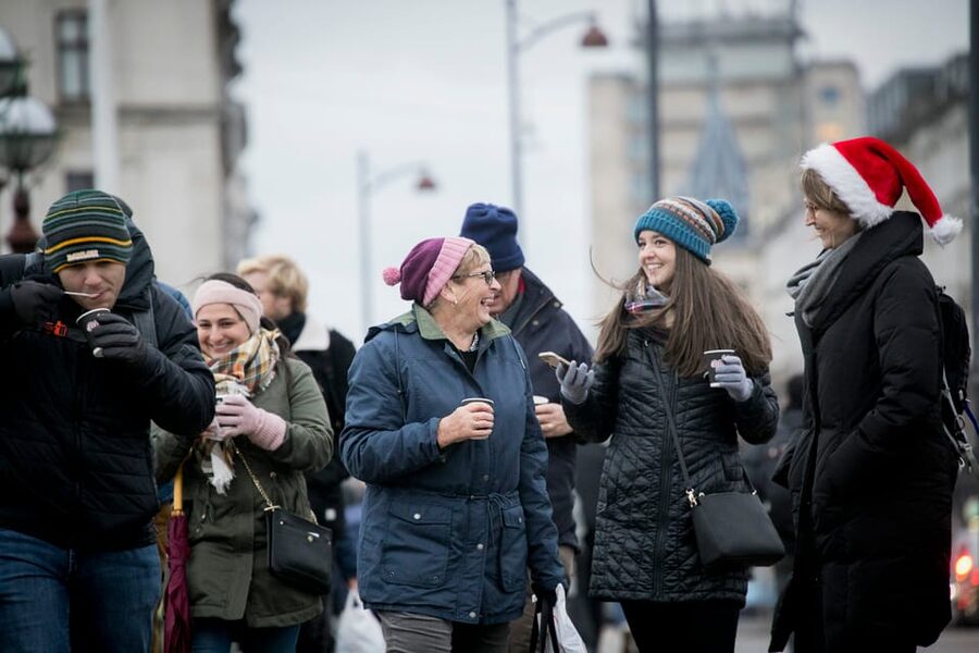 Copenhagen: Evening Gourmet Walk with Food & Drinks Tasting - Starting among the stalls at Torvehallerne