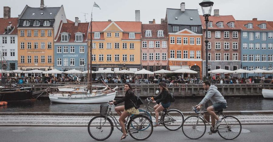 Copenhagen: Express Walk with a Local in 60 minutes - Key points at a glance