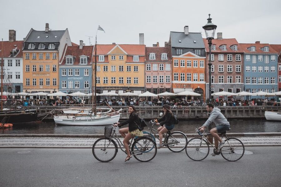 Copenhagen: Express Walk with a Local in 60 minutes - How to prepare for the one-hour format