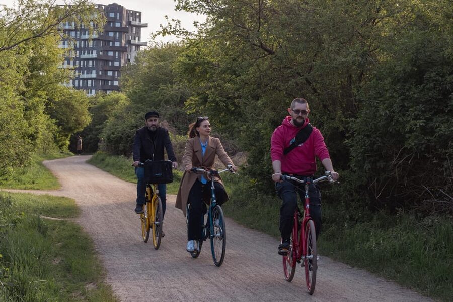Copenhagen: Guided Architecture and Sustainability Tour - Islands Brygge and Karen Blixens Plads