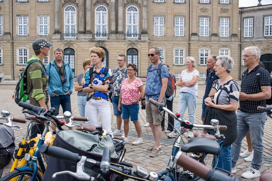 Copenhagen: Highlights 3 Hour Bike Tour with a Local Guide - The Little Mermaid, a quick stop with a big reputation