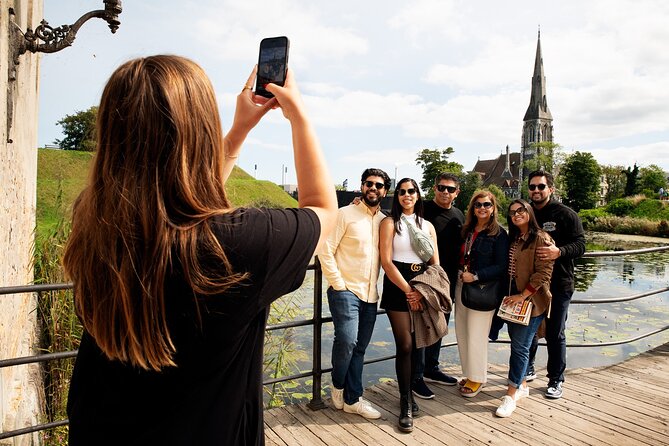 Copenhagen Highlights: Small Group Walking Tour - Max 10 people - Amaliehaven and Nyhavn’s colorful canal
