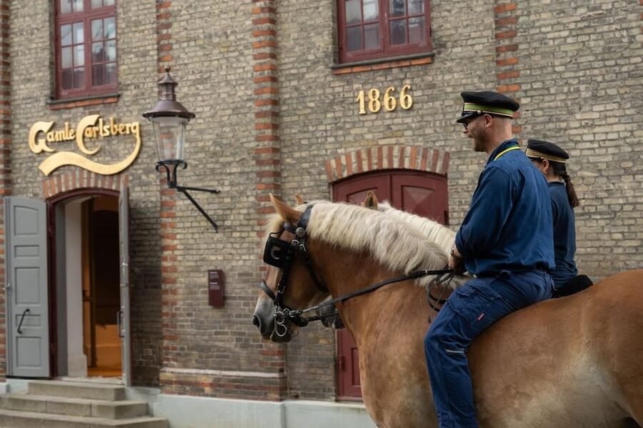 Copenhagen: Home of Carlsberg Experience Entry Ticket - Following J.C. Jacobsen and Carl Jacobsen