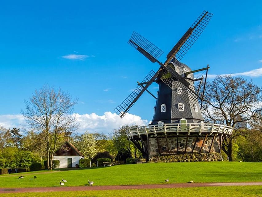 Copenhagen: Malmö Tour in Spanish - Key points to know before you book