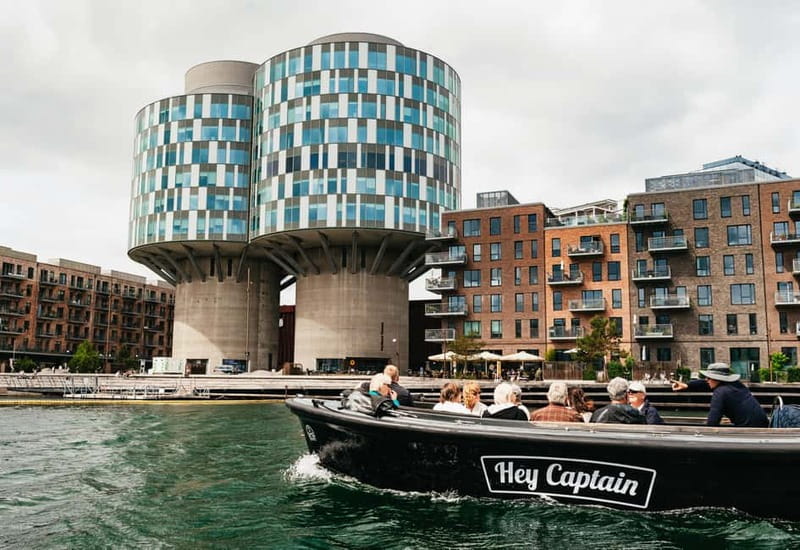 Copenhagen: Old Canals and Hidden Gems Social Boat Tour - Returning through the old canals