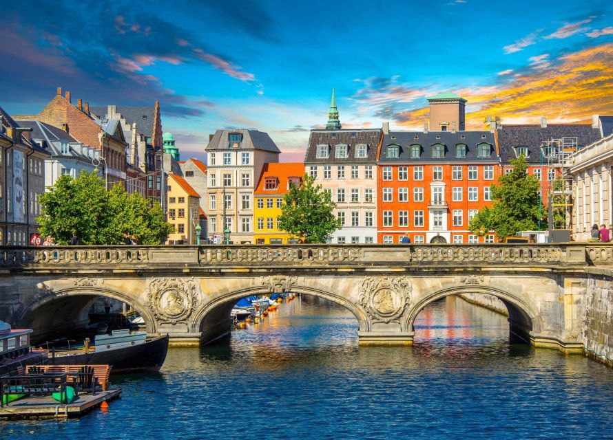 Copenhagen Old Town, Nyhavn, Canal Walking Tour & Christiana - Nyhavn’s ships, steps, and public spaces