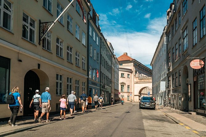 Copenhagen Old Town Private Walking Tour - Church of Our Lady and Denmark’s national cathedral