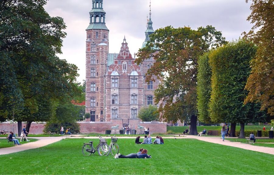 Copenhagen: Private Full-Day City Tour with Lunch Option - Rosenborg, the Marble Church, and the royal quarter