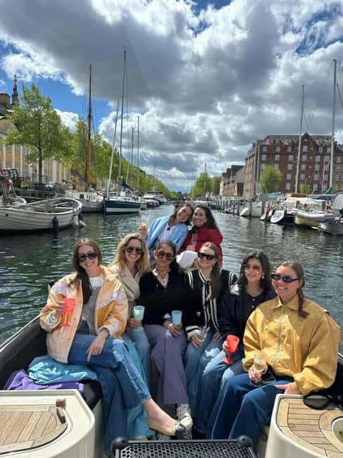 Copenhagen: Private Guided Boat Tour with City Highlights - The three-hour cruise: Reffen and the Little Mermaid