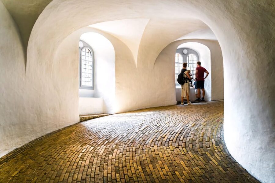 Copenhagen: Rosenborg Castle Tour with Skip-the-Line Ticket - Starting at the King’s Garden