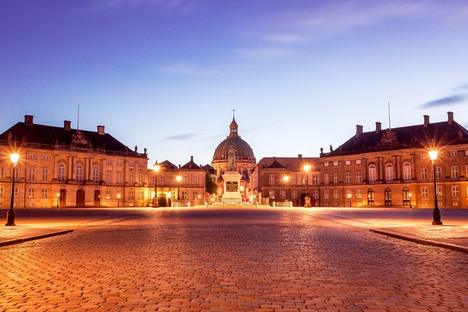 Copenhagen: Self Guided Scavenger Hunt and Tour - How the riddle-based route works