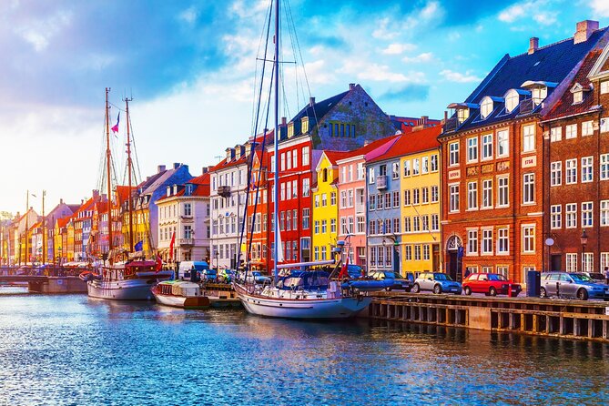 Copenhagen: Self Guided Scavenger Hunt and Tour - A flexible two-and-a-half-hour outing