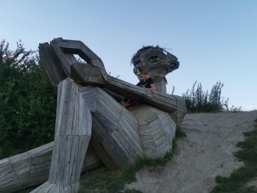Copenhagen: The Six Forgotten Giants Hunt and Nature Walk - Meeting Milad and leaving the city