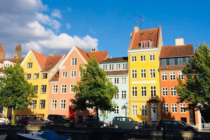 Copenhagen Walking Tour with Food Testing (smorrebrod dish & snap) - Christiansborg: royal power at the center