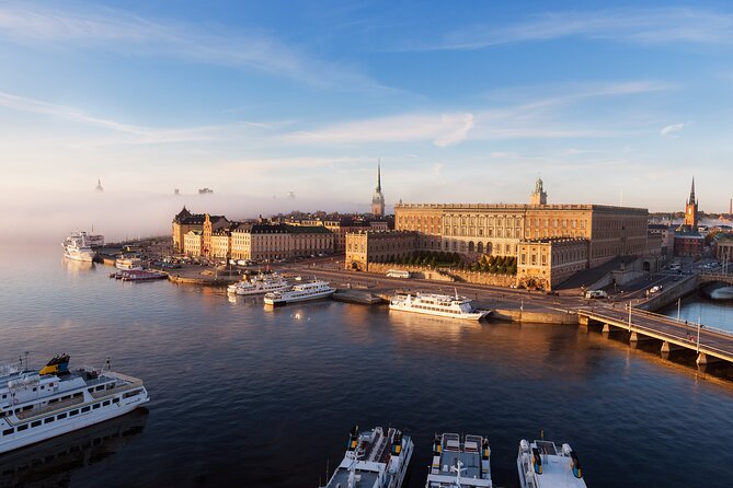 Cruise port VIP Transfer: Cruise port to Stockholm city center 1-6 Passangers - Who gets the best value from this transfer