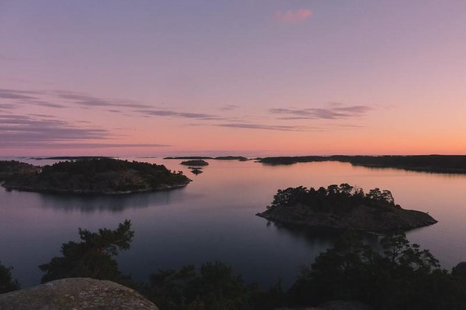 Culinary Kayaking Adventure - Saint Anna Archipelago of Sweden - Who will enjoy Saint Anna most?
