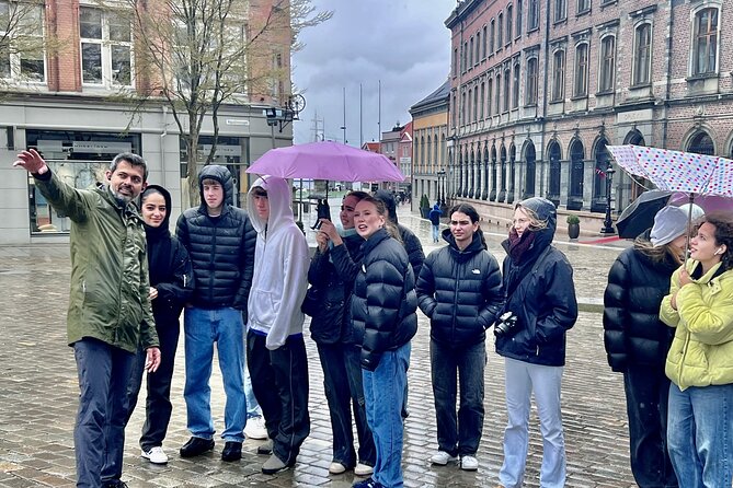 Discover Bergen on Foot and Boat - Kong Oscars Gate and the ordinary city