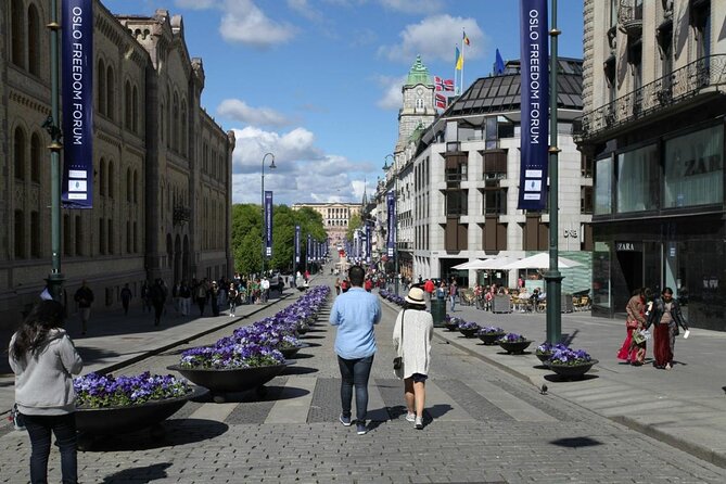 Downtown Oslo: Self-Guided Highlights and History Audio Tour - A short route through central Oslo