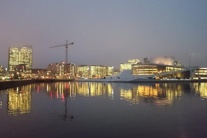 Downtown Oslo: Self-Guided Highlights and History Audio Tour - The Royal Palace park and its 1840s design
