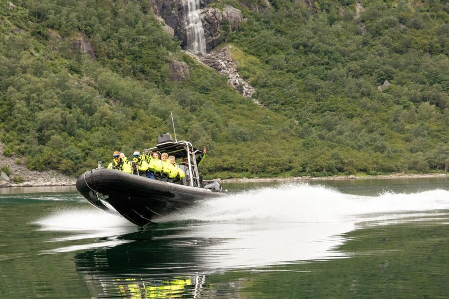 Eidfjord: 1-Hour Fjord RIB Tour - Who will enjoy this tour most?