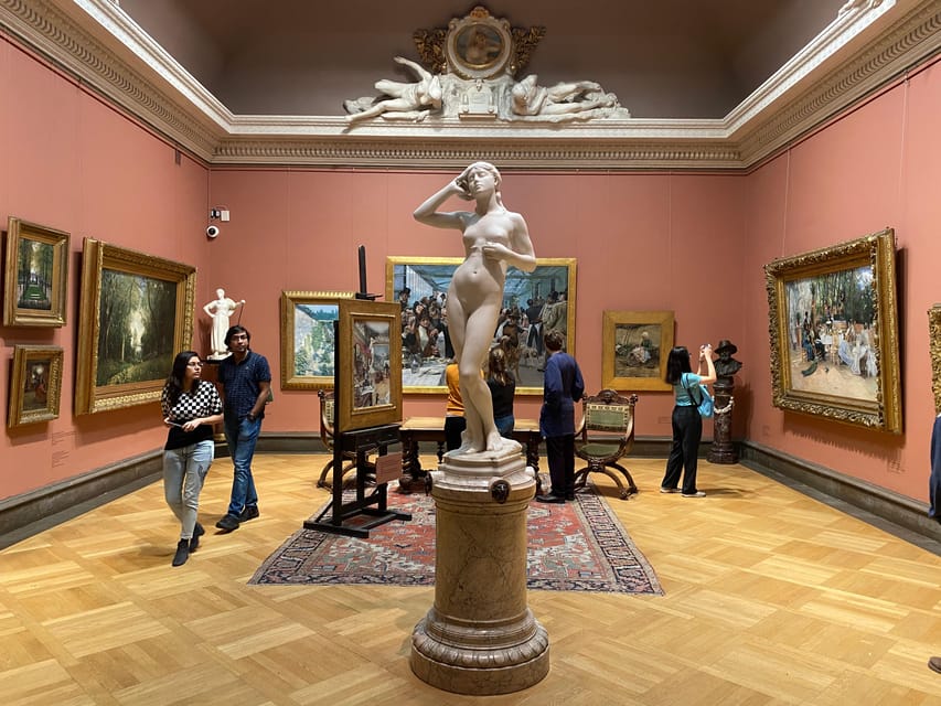 Entry Ticket To Gothenburg Museum of art with pickup - Meeting your driver at the hotel