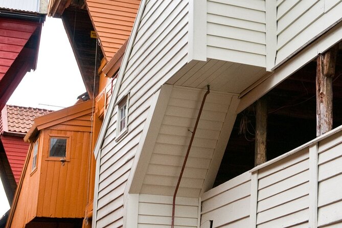 Essential Bergen: 2-Hour Private Guided Walking Tour - Wooden Neighborhoods and Narrow Alleys