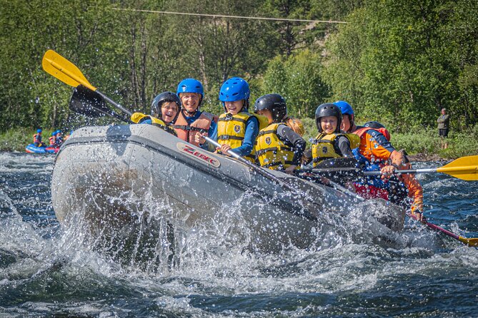 Family-Friendly Whitewater Rafting Experience - level 1 - Who should book this experience