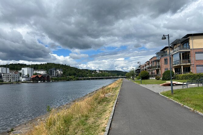 Fantastic E-bike Tour with the best views in Kristiansand - Posebyen: Kristiansand’s wooden heart