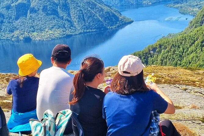 Fjord Hiking - Private tour - Packing for western Norway