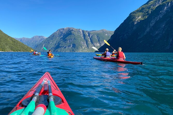 Fjord paddle in Hellesylt - Half Day Kayaking Tour - Beginner kayaks and family suitability