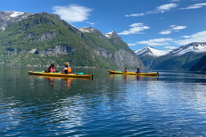 Fjord paddle in Hellesylt - Half Day Kayaking Tour - Why the quiet water matters