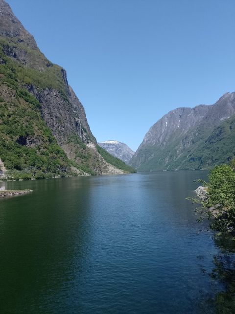 Flåm: Borgund Stave Church, Lærdal, and Stegastein Tour - Crossing Aurlandsfjellet, Norway’s snow road