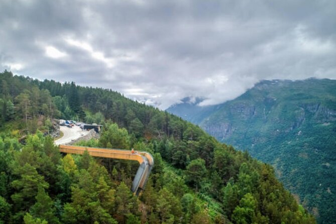 Flam: The Spectacular Stegastein Viewpoint Tour (Small Group) - When the Small Group Works Best