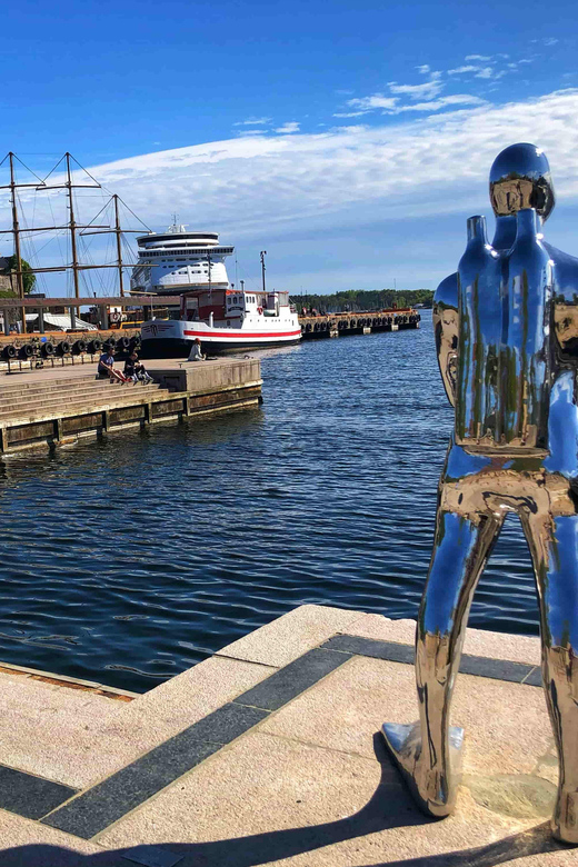 Flavors of Oslo: Food & Beer Tour - Traditional Norwegian dinner with seafood