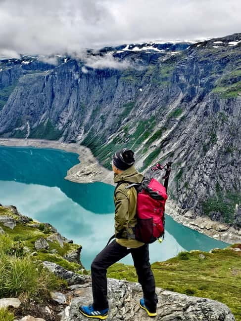 Flexible tour to Hardangerfjord vøringsfossen cruise include - Steinsdalsfossen starts the day