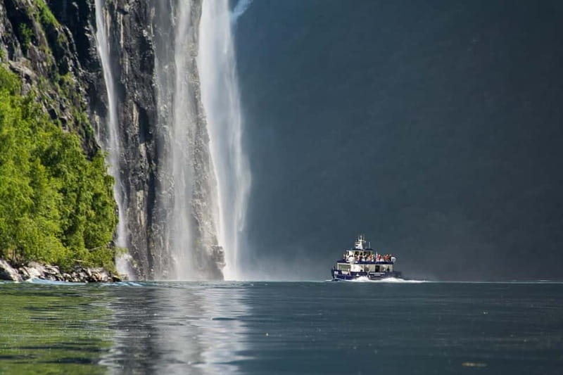 From Ålesund: Round Trip Fjord Cruise to Geirangerfjord - Quick points to know
