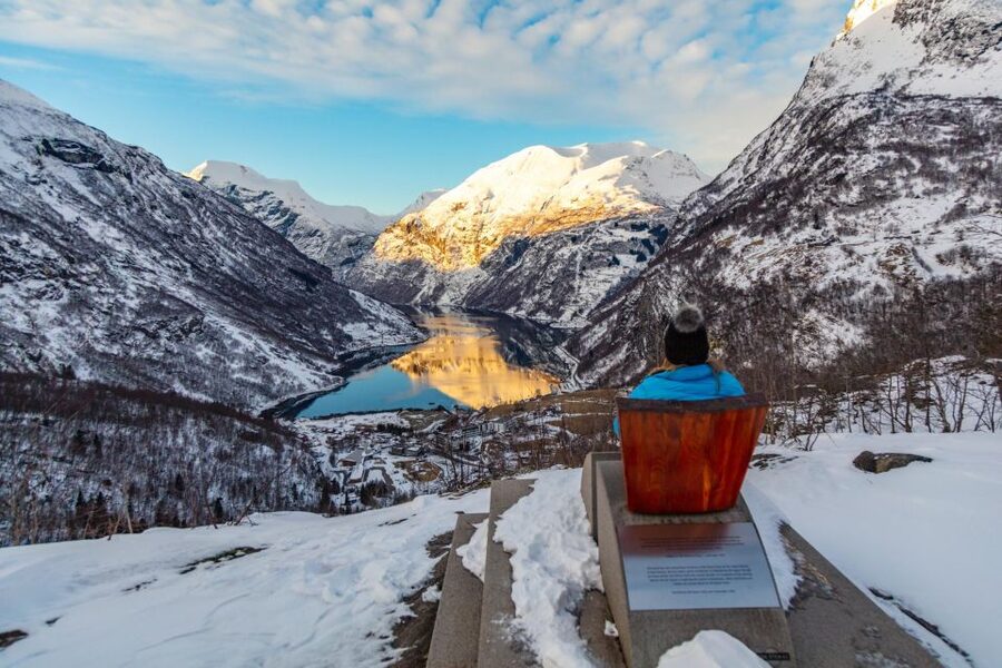 From Ålesund: Winter Fjord Cruise to Geirangerfjord - Why the off-season fjord is the real attraction