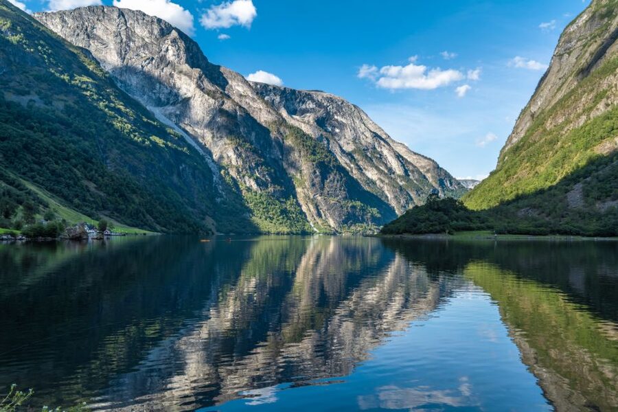 From Bergen: Flam Full-Day Cruise to Sognefjord - Bergen to Flåm is a full day on the water