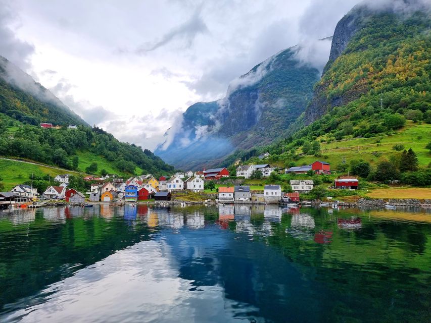 From Bergen: Flam Full-Day Cruise to Sognefjord - The scenery is best from the open deck