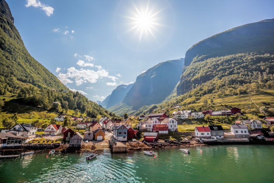 From Bergen: Flam Full-Day Cruise to Sognefjord - Who will enjoy this cruise most