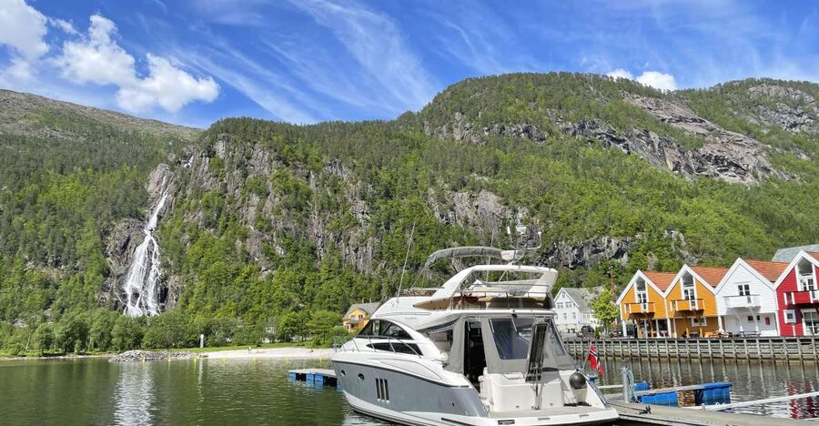 From Bergen: Modalen Private Fjord Cruise with Waterfalls - A short swim, a waterfall, and time for photographs