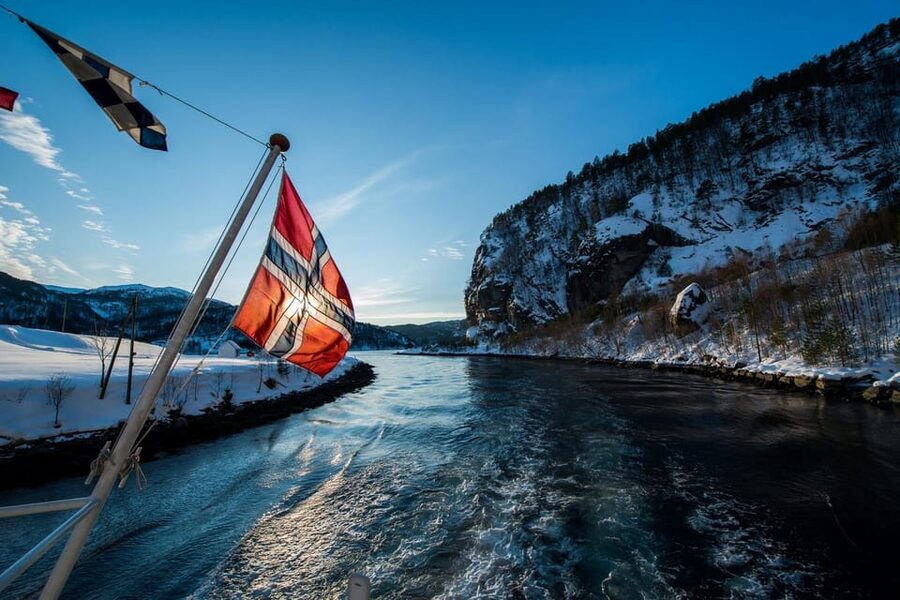 From Bergen: The Original Fjord Cruise to Mostraumen - Watching for eagles and wildlife