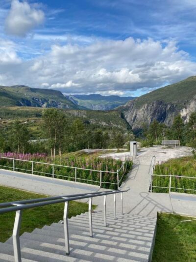 Vøringfossen Waterfall Nature Tour with Guide