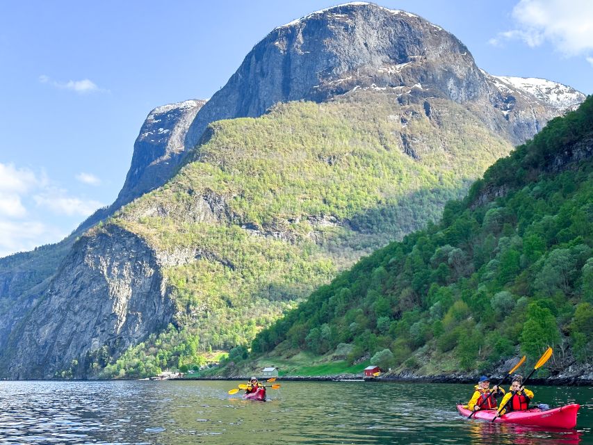 From Flåm: Nærøyfjord 3 Day Kayaking and Camping Tour - The food is a real part of the value