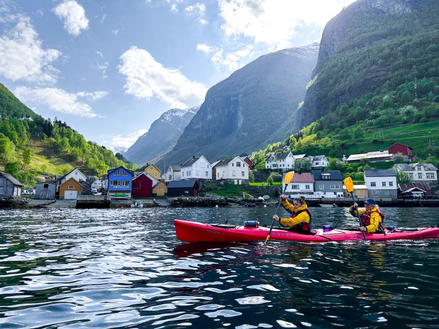 From Flåm: Nærøyfjord 3 Day Kayaking and Camping Tour - Camping comfort and the gear you need
