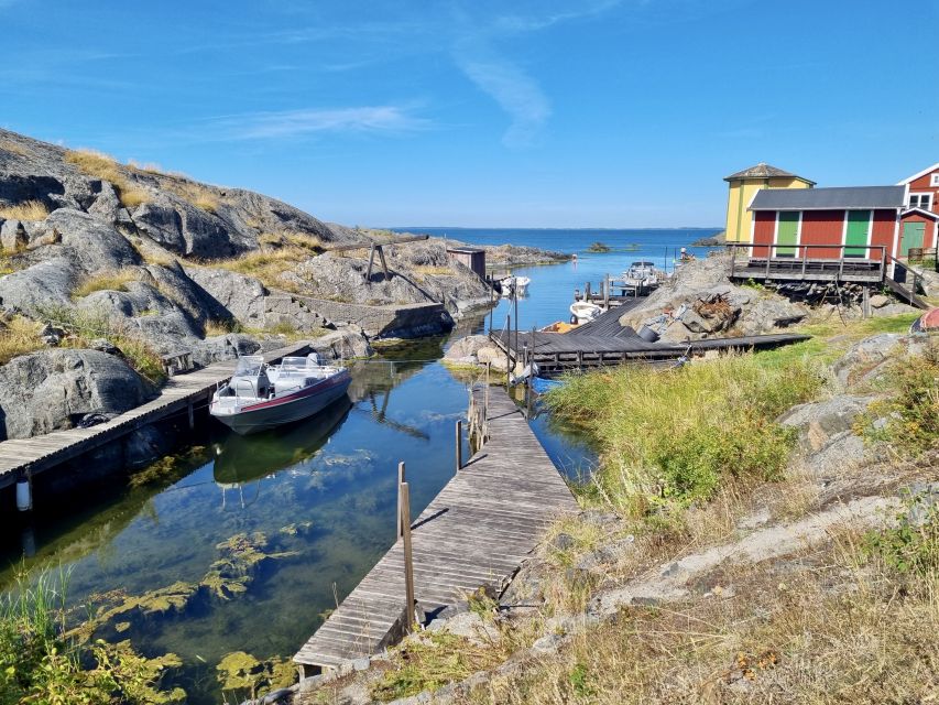 From Stockholm: Archipelago Hike to Landsort Lighthouse - Cold War defenses among the island paths