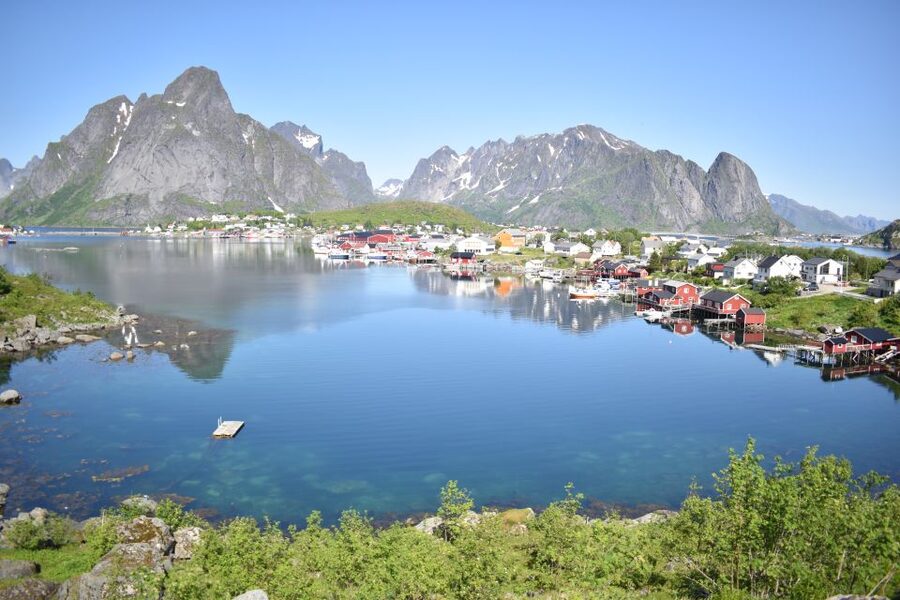From Svolvaer: Private Lofoten Islands Tour with Transfer - Reine, Hamnoy, and the old fishing life