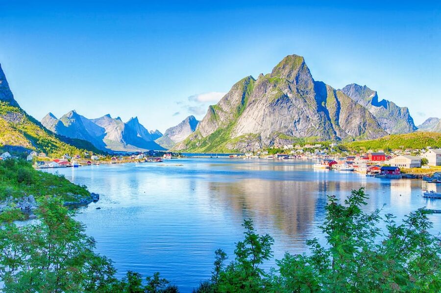 From Svolvær: Reine & Å Lofoten West Island Full Day Tour - Key points to know before you book